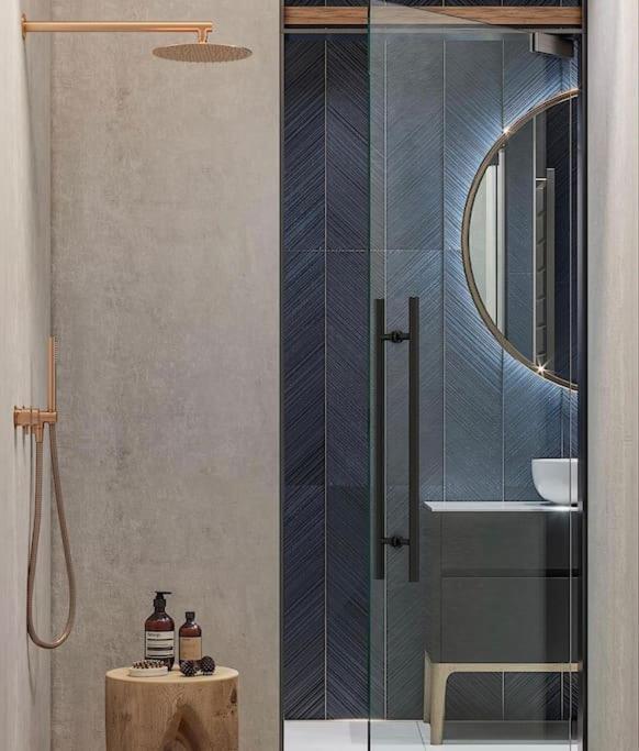 Remarkable Apartment Tirana Buitenkant foto